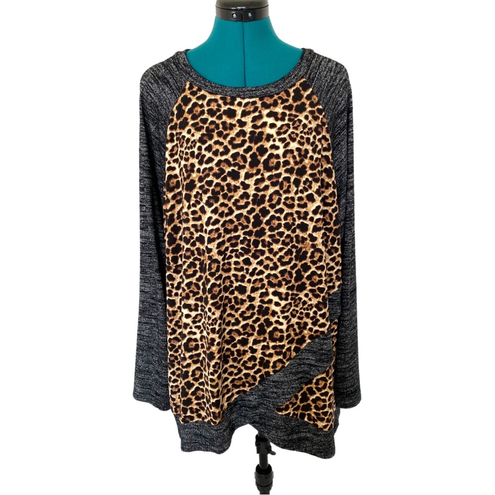 Egy Super Soft Womens Leopard Print Crew neck Jersey Sweater size 1XL